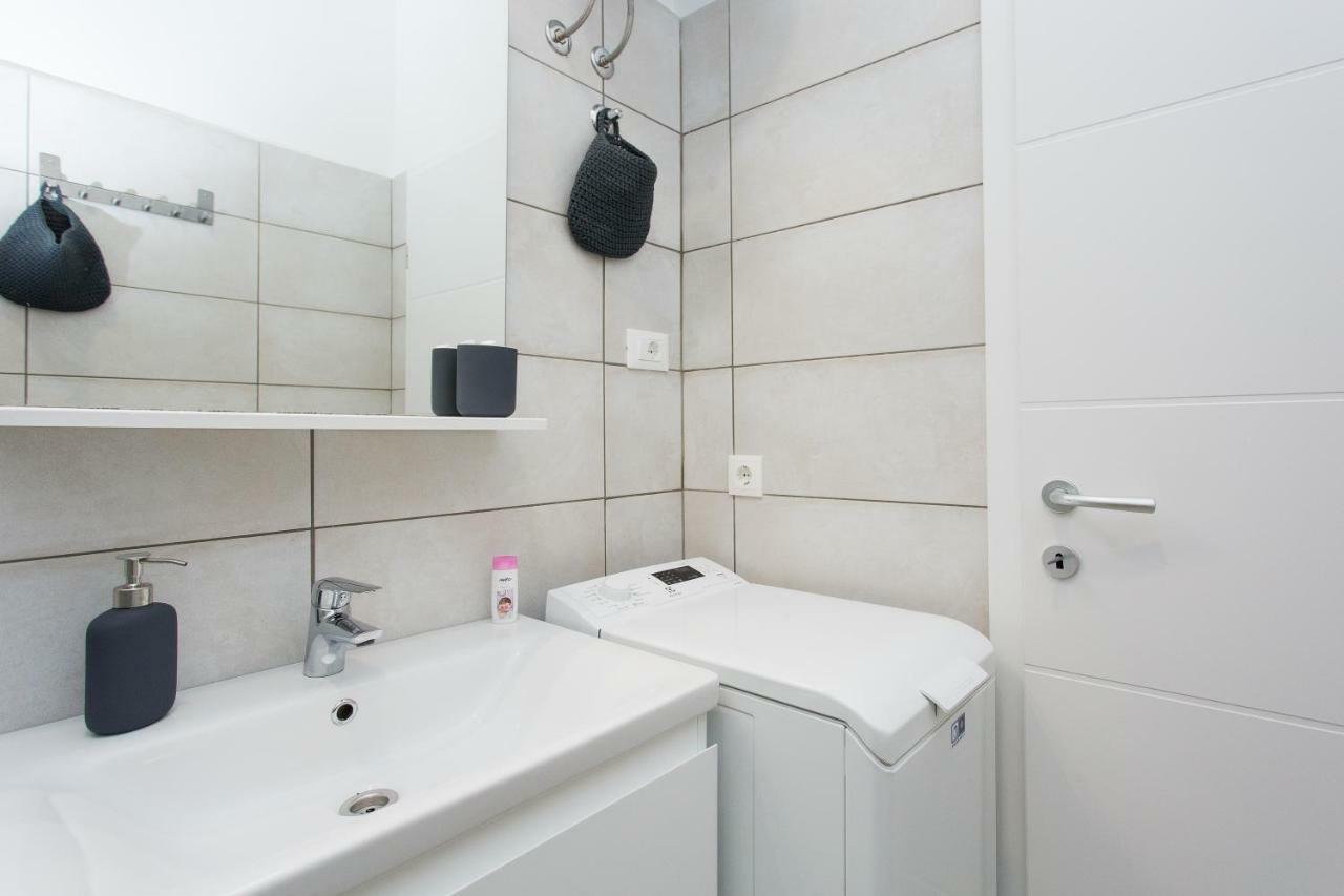 Apartments Pinery Makarska Luaran gambar