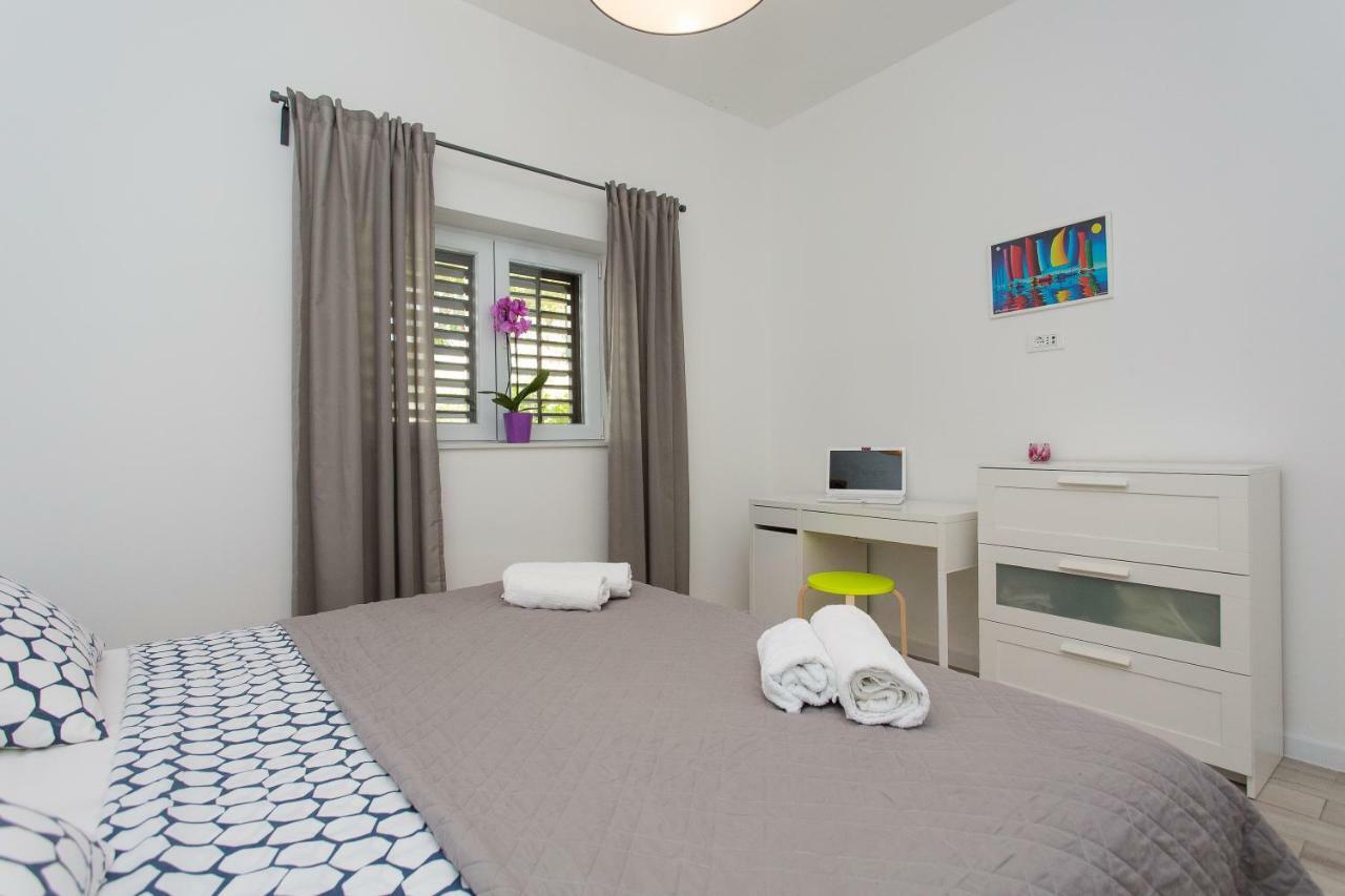 Apartments Pinery Makarska Luaran gambar